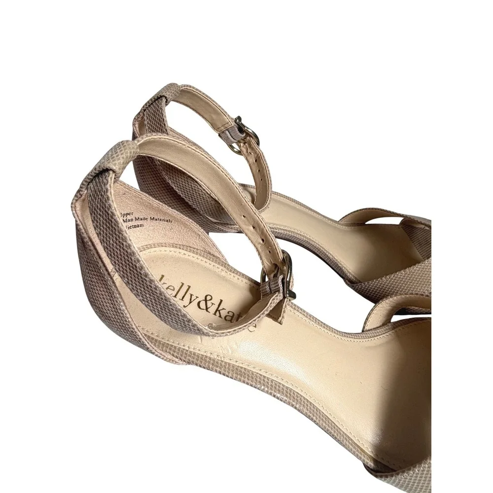 Kelly & Katie Beige Snakeskin Embossed‎ Kitten Heel Sandals Womens 7.5 Strappy